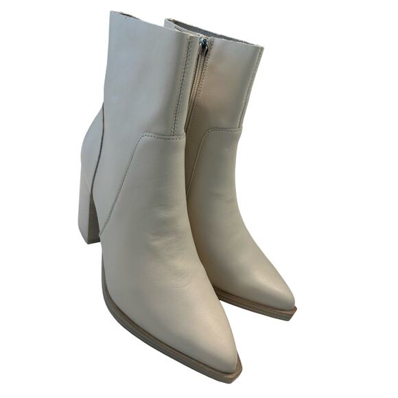 Steve Madden Women's Calabria Ankle Boot - Size 7.5, Chic and Trendy - Picture 4 of 8